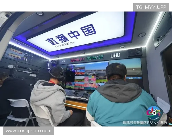黑白足球百家乐官网提供最全面的赛事直播与实时数据分析服务助你轻松掌握比赛动态